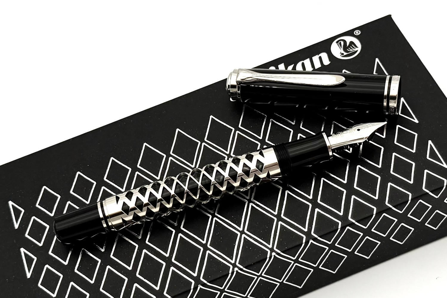 PelikanSESouveranM805MetalSleeveFP_AFix